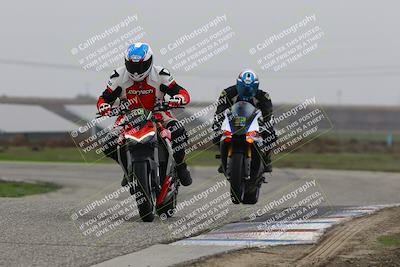 media/Nov-29-2025-TrackDaz (Sat) [[10ae2d9bce]]/C Group/Session 4 (Wheelie Bump)/